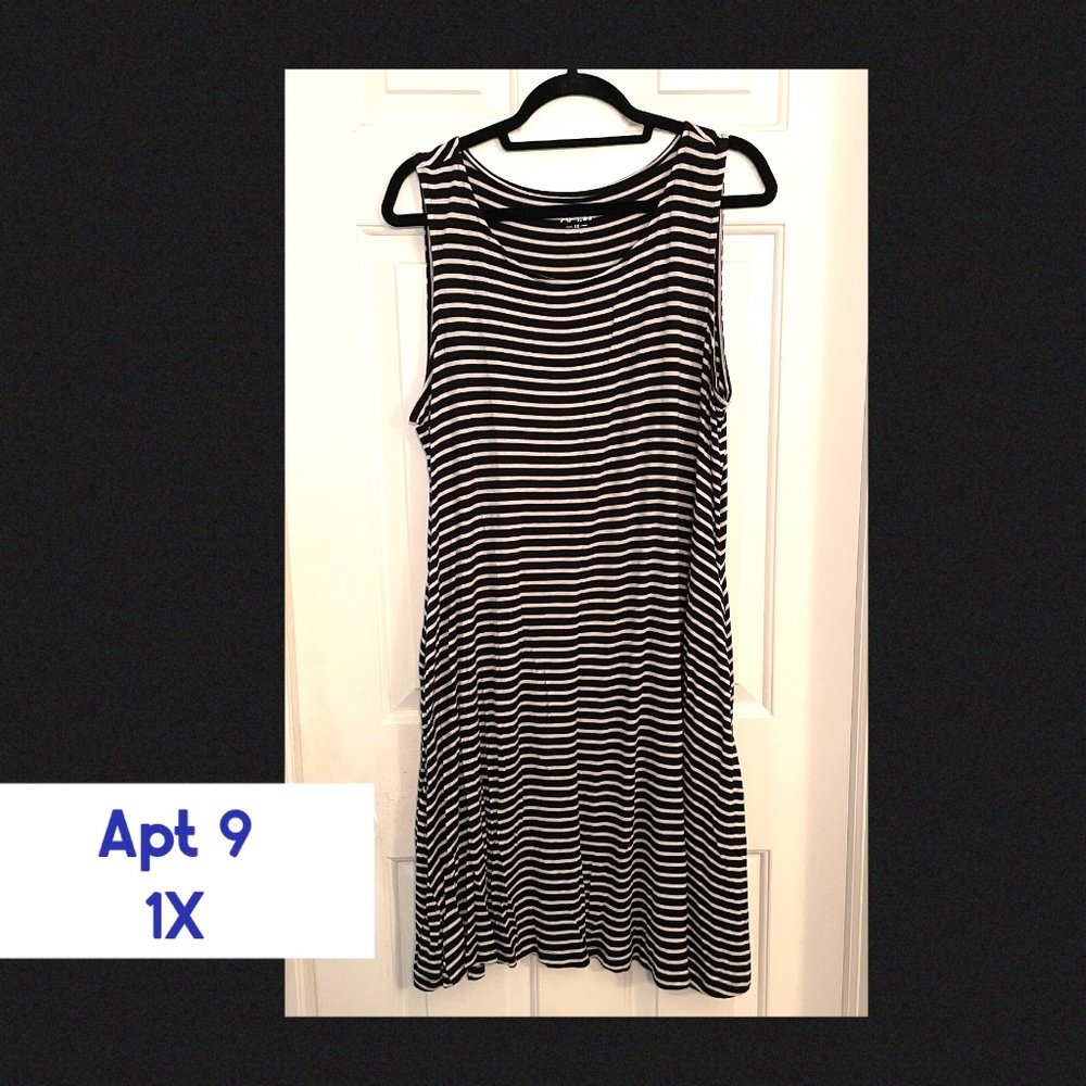 Apt 9 - Navy/White Striped sleeveless dress - Pre-Owned